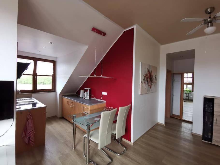 Studio Und Apartment Auf Dem Pferdehof Burgpreppach Esterno foto
