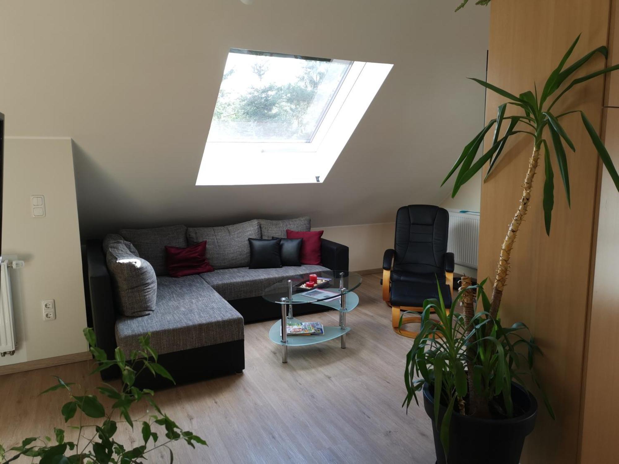 Studio Und Apartment Auf Dem Pferdehof Burgpreppach Esterno foto