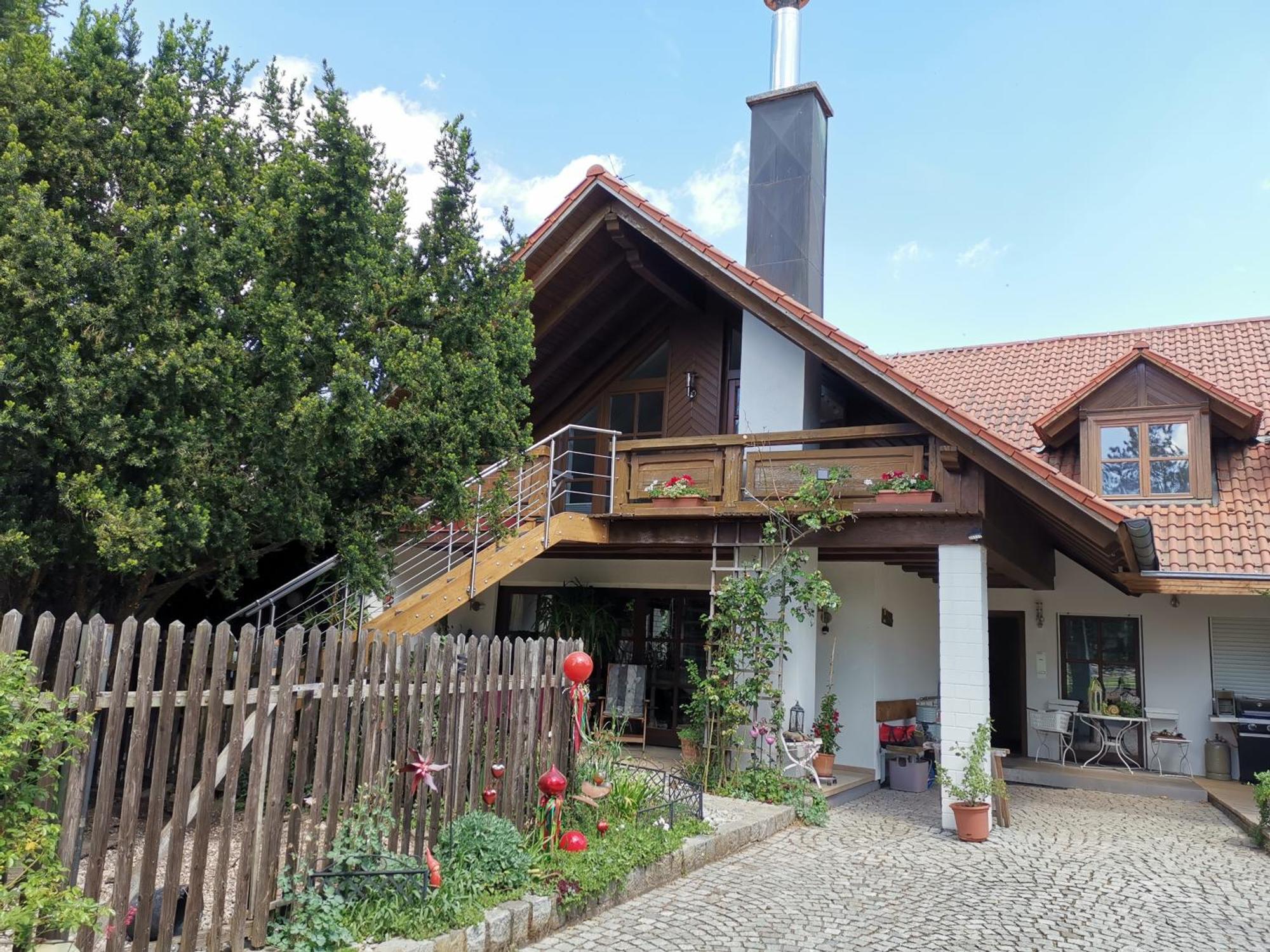 Studio Und Apartment Auf Dem Pferdehof Burgpreppach Esterno foto